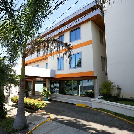 Hotel Mansion Teodolinda 马那瓜湖 外观 照片